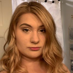 Meet your Posher, Sophie